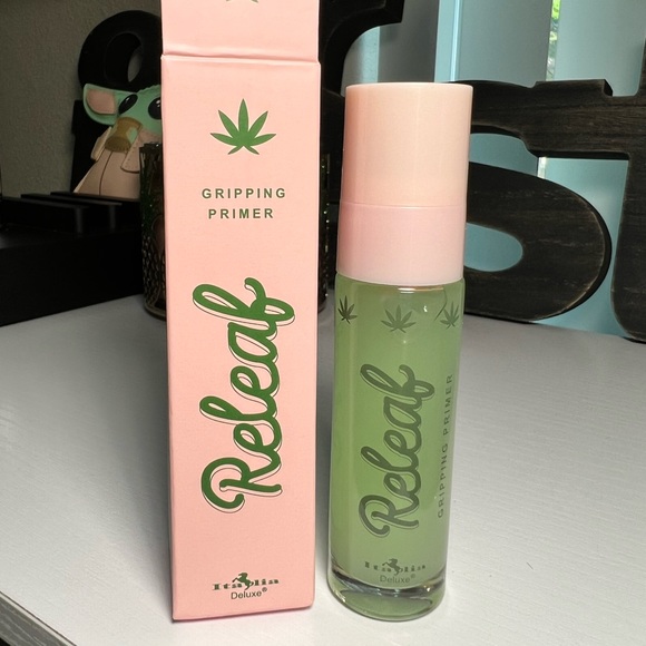 ipsy Makeup Italia Deluxe Releaf Gripping Primer Poshmark